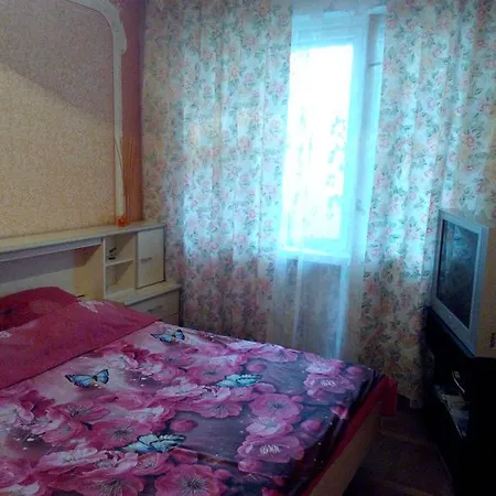 On Zaslavskoy 25