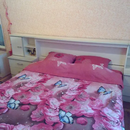 Apartament On Zaslavskoy 25 *