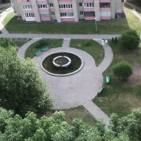 On Zaslavskoy 25 Apartament *